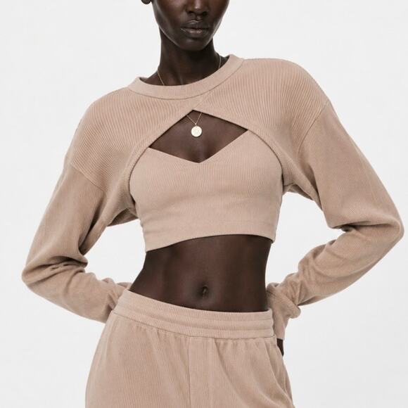 Zara Sweaters - Zara Ribbed Pullover Bolero Sweater Beige Size M